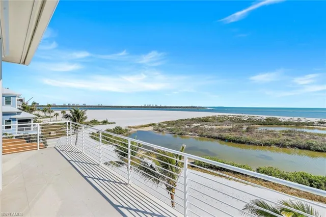 $6,995,000 | 8180 Estero Boulevard, Fort Myers Beach, FL 33931