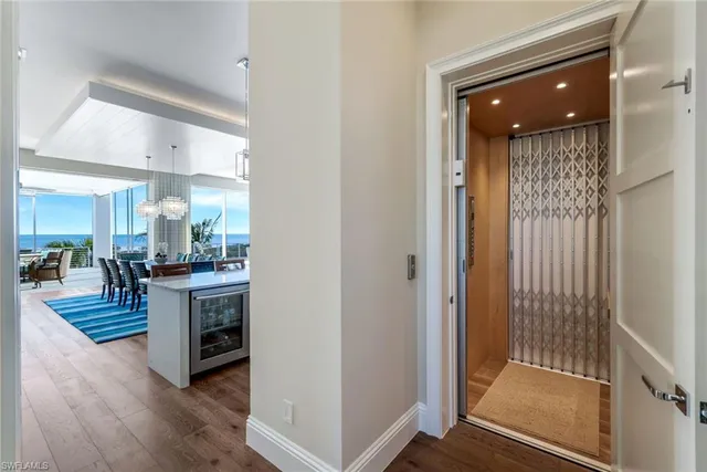 $6,995,000 | 8180 Estero Boulevard, Fort Myers Beach, FL 33931