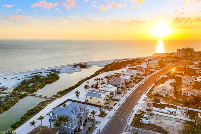 $6,995,000 | 8180 Estero Boulevard, Fort Myers Beach, FL 33931