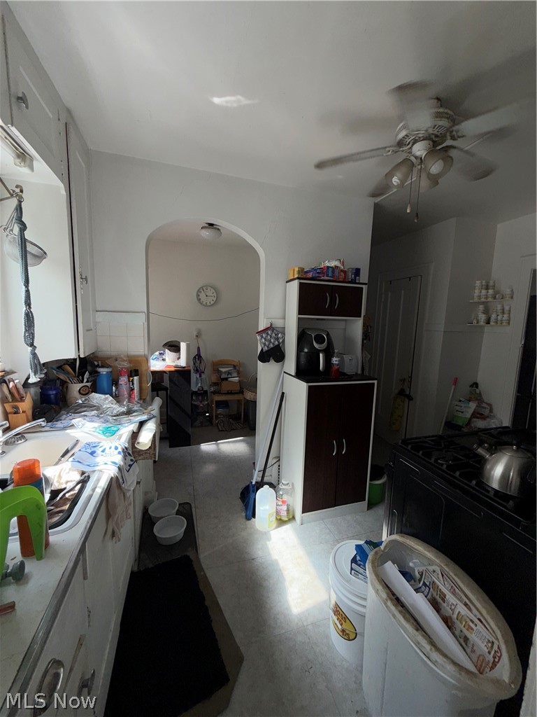 18017 Olympia Road Cleveland, OH 44112 - Photo 6 of 34 Additional content