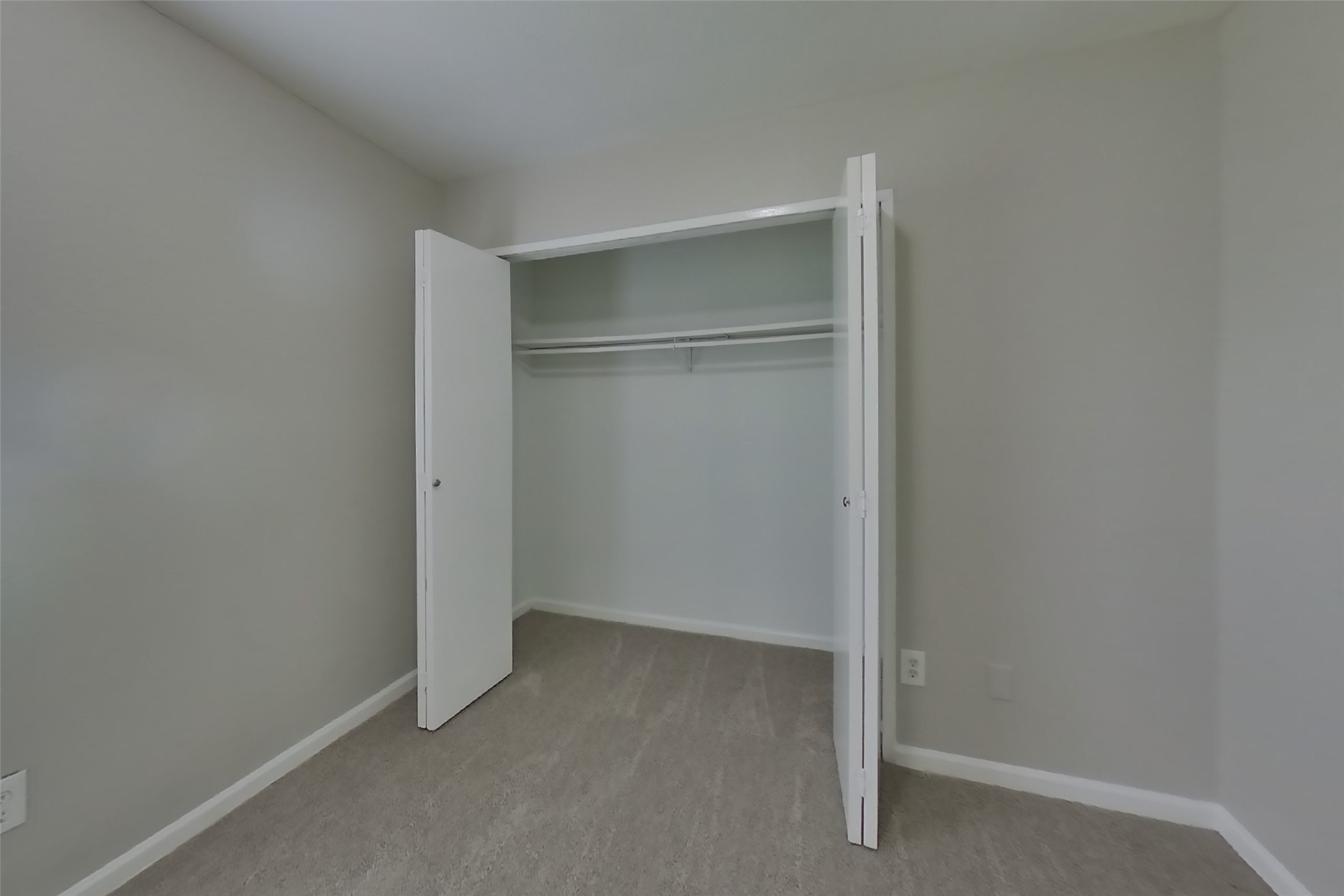 5030 Ridgecreek Drive Houston, TX 77053 - Photo 11 of 15