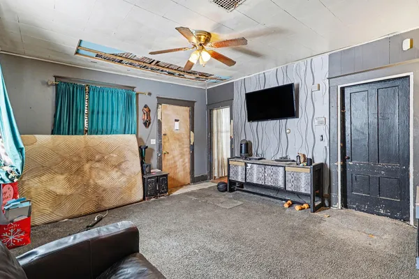 $59,900 | 717 North Eaton Street, Albion, MI 49224