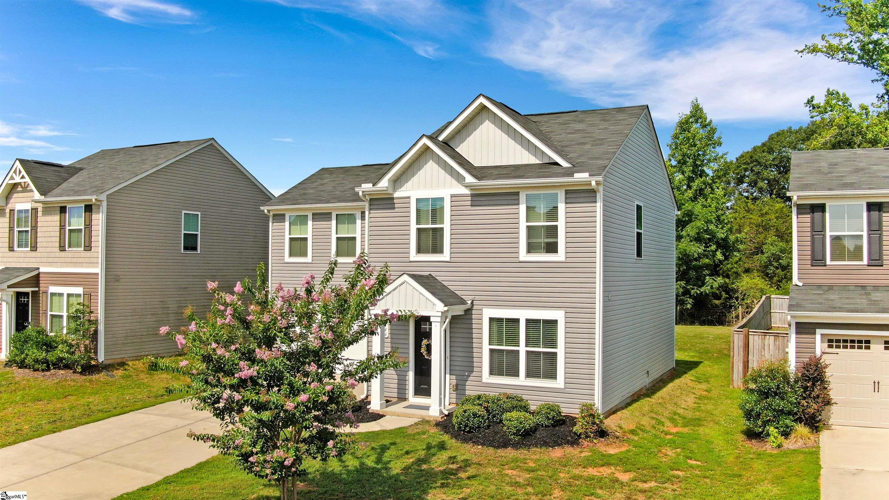 446 Hobson Way Lyman, SC 29365 - Photo 2 of 32 Gallery Image 2