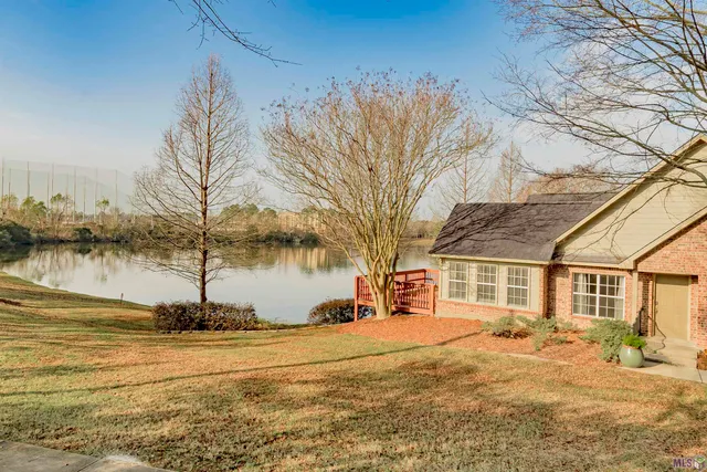 $310,000 | 7111 Village Charmant Drive, Unit 170, Baton Rouge, LA 70809