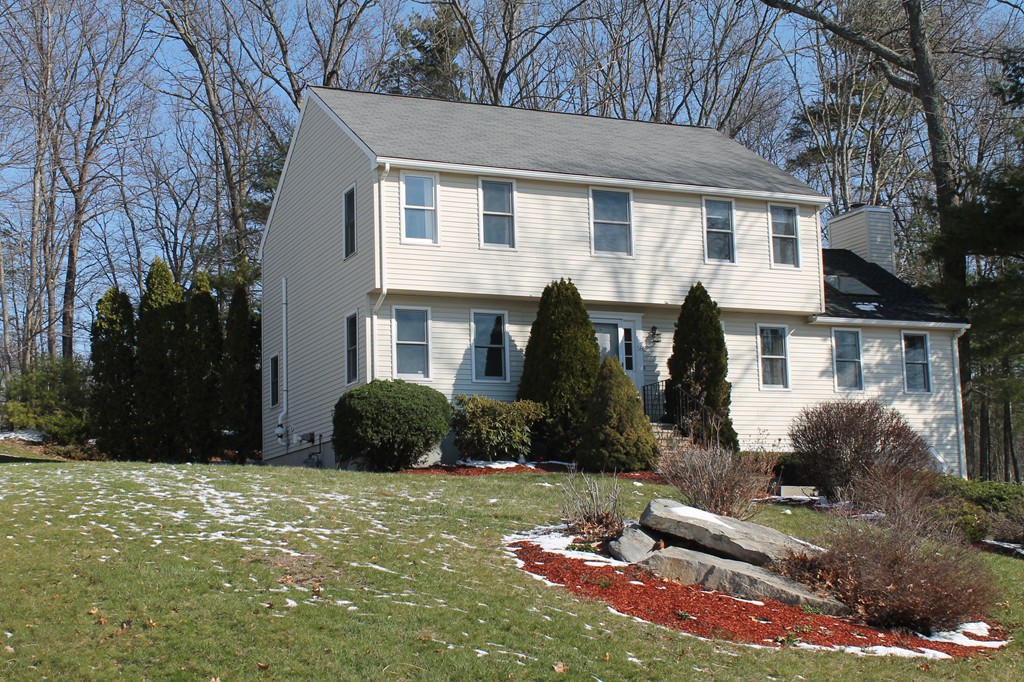 58 Ireta Road Shrewsbury, MA 01545 - Photo 1 of 16 Gallery Image 1