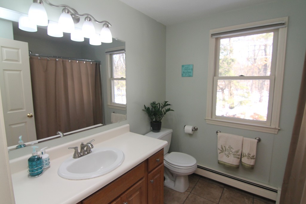 58 Ireta Road Shrewsbury, MA 01545 - Photo 15 of 16 Gallery Image 15