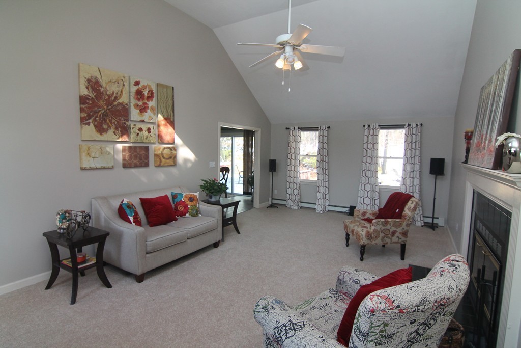 58 Ireta Road Shrewsbury, MA 01545 - Photo 5 of 16 Gallery Image 5