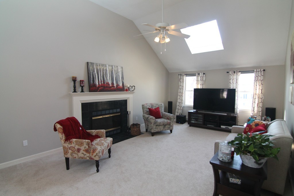 58 Ireta Road Shrewsbury, MA 01545 - Photo 6 of 16 Gallery Image 6