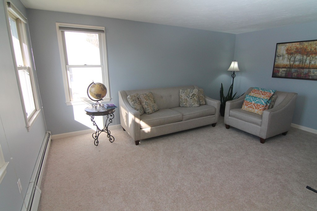 58 Ireta Road Shrewsbury, MA 01545 - Photo 8 of 16 Gallery Image 8