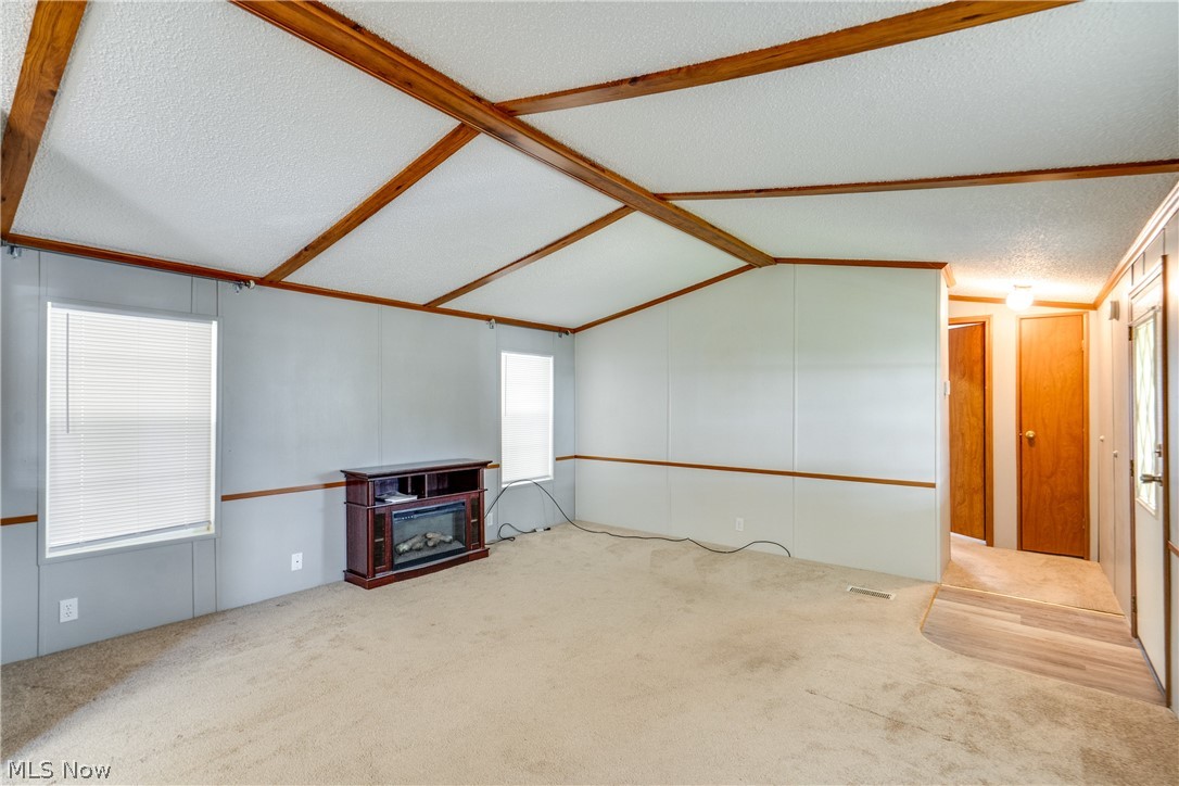 18592 Edwards Road, Unit 223 Doylestown, OH 44230 - Photo 5 of 21
