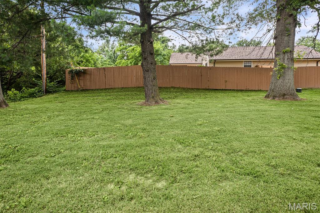 809 White Oak Drive O'Fallon, IL 62269 - Photo 8 of 16