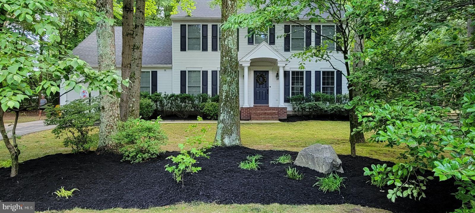 8330 Patapsco Road Pasadena, MD 21122 - Photo 3 of 61 Manicured Yard