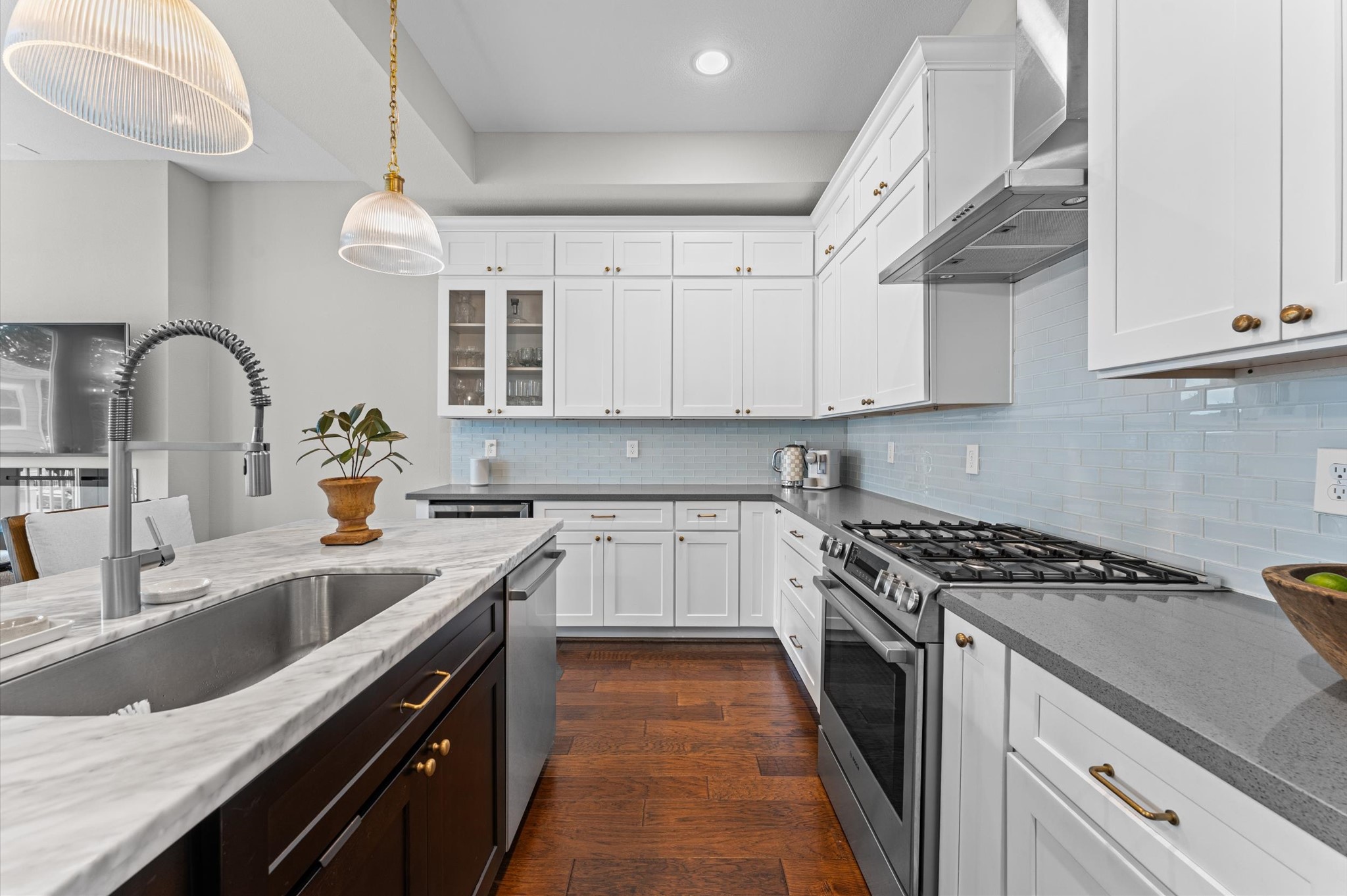 910 West 18th Street, Unit B Houston, TX 77008 - Photo 4 of 28