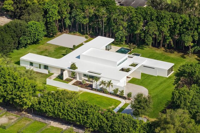 $10,995,000 | 5671 Southwest 130th Avenue, Southwest Ranches, FL 33330