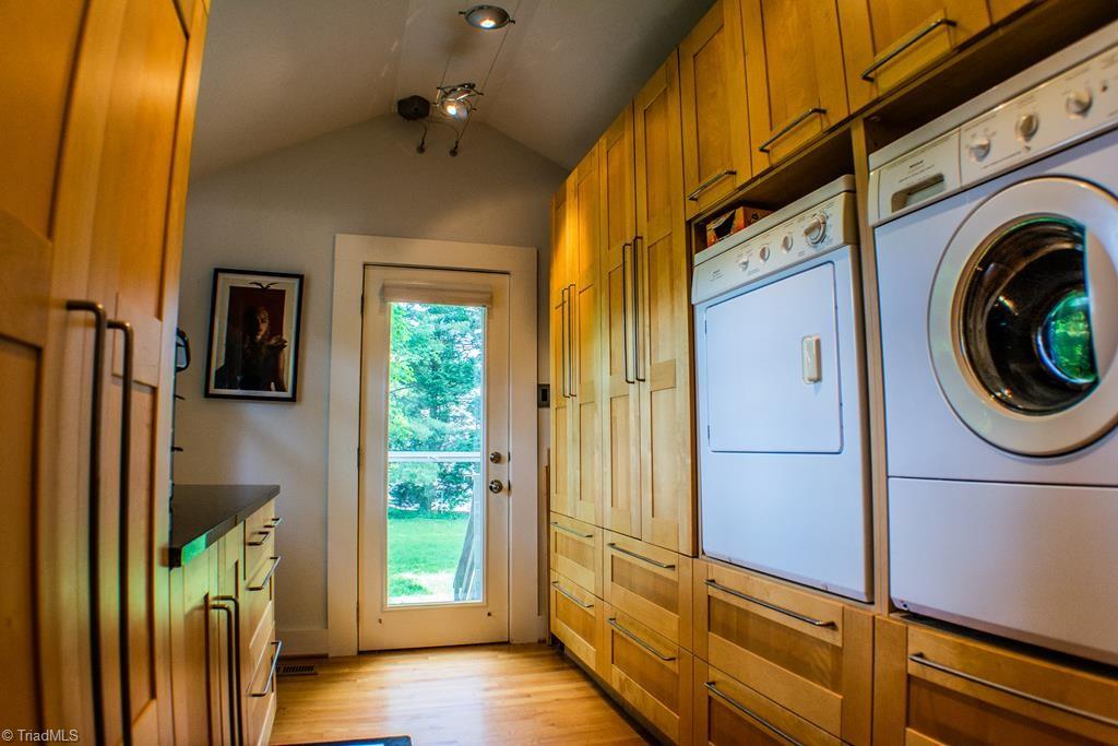3417 Country Club Road Winston-Salem, NC 27104 - Photo 7 of 16 Gallery Image 7