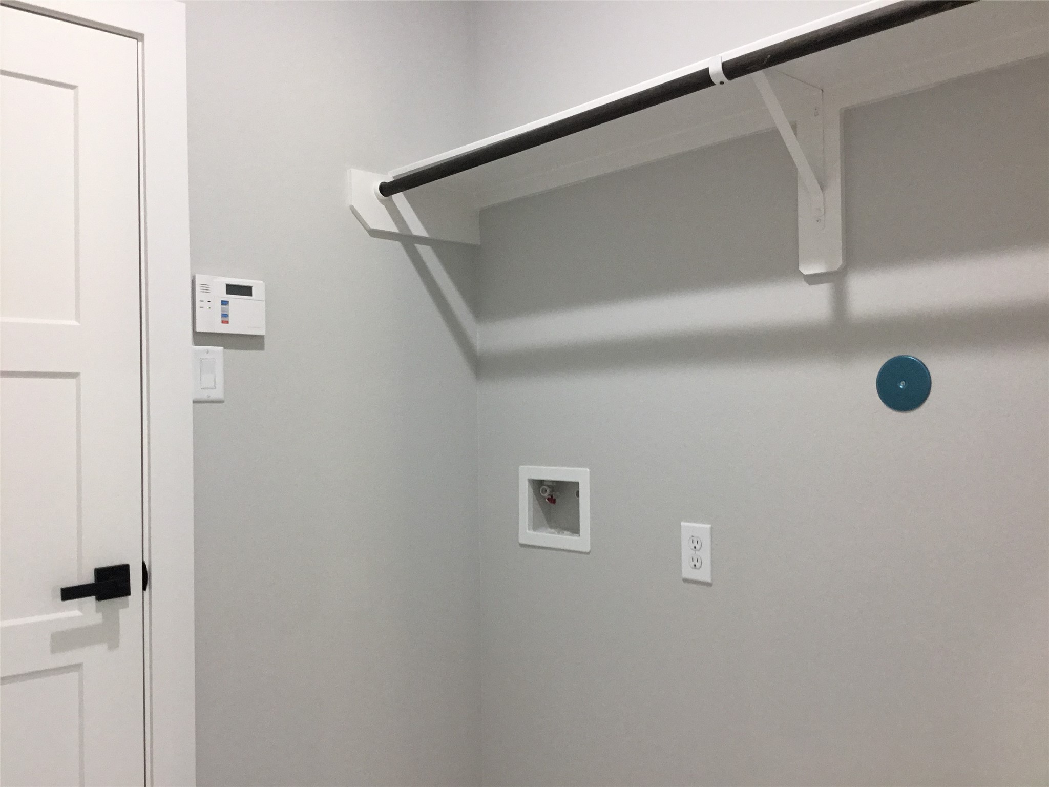 924 East 2nd Street Bellville, TX 77418 - Photo 38 of 38 a view of a air conditioner