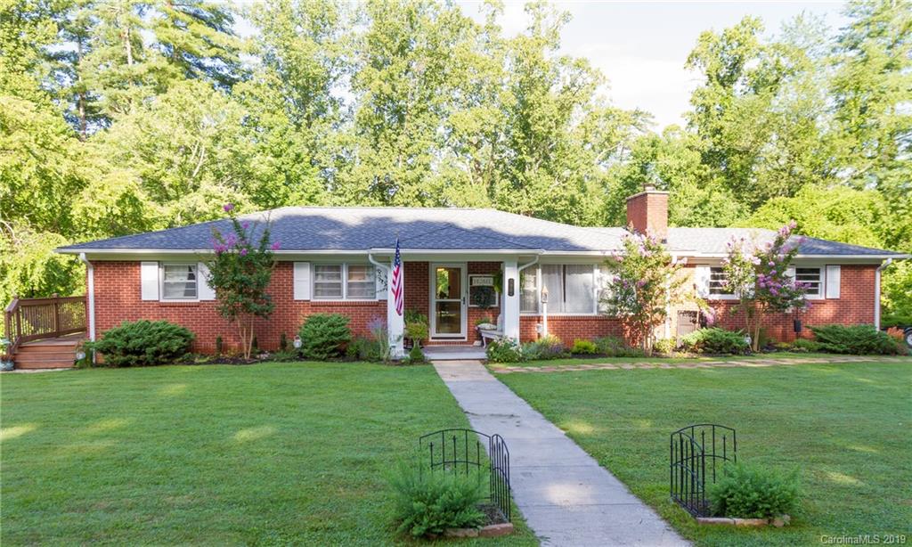 555 Westbrook Road Hendersonville, NC 28739 - Photo 1 of 33 Gallery Image 1