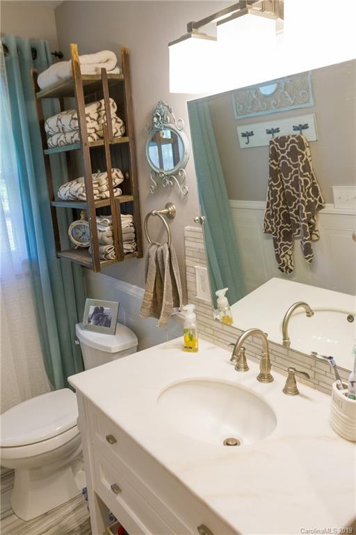 555 Westbrook Road Hendersonville, NC 28739 - Photo 14 of 33 Gallery Image 14