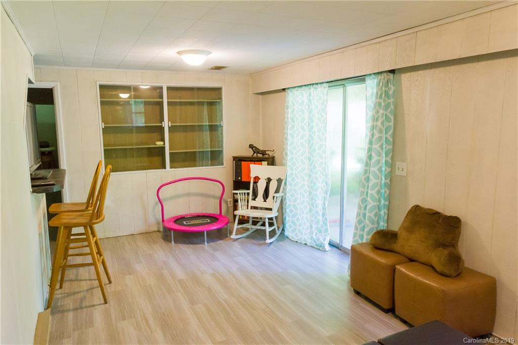 555 Westbrook Road Hendersonville, NC 28739 - Photo 26 of 33 Gallery Image 26