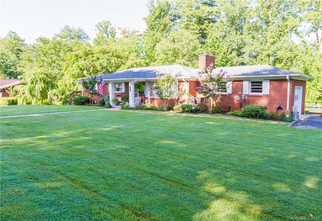555 Westbrook Road Hendersonville, NC 28739 - Photo 33 of 33 Gallery Image 33