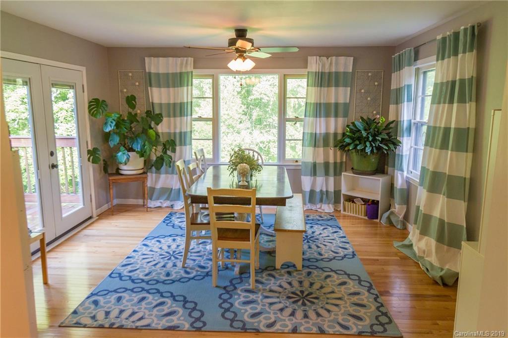 555 Westbrook Road Hendersonville, NC 28739 - Photo 7 of 33 Gallery Image 7