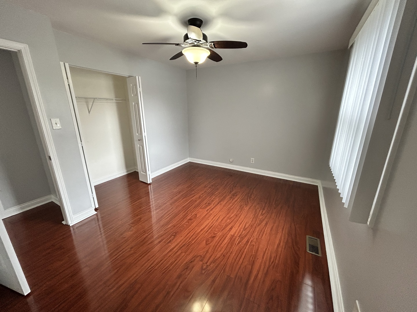 124 Seabury Road Bolingbrook, IL 60440 - Photo 9 of 31