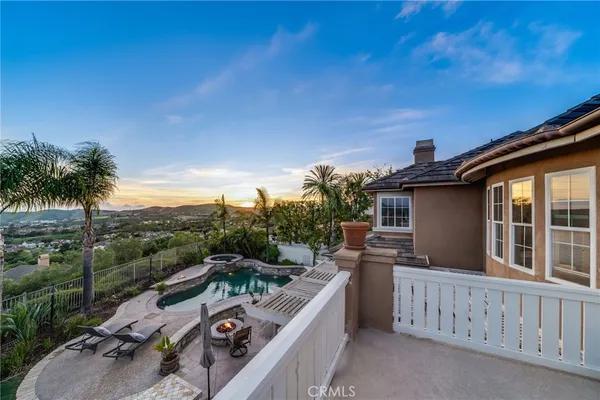 $2,549,000 | 18 Calle Anacapa, San Clemente, CA 92673