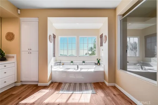 $2,549,000 | 18 Calle Anacapa, San Clemente, CA 92673