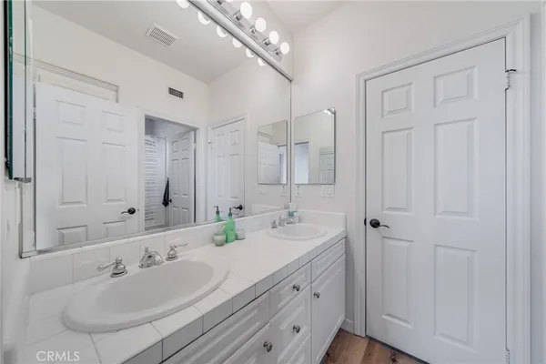 $2,549,000 | 18 Calle Anacapa, San Clemente, CA 92673