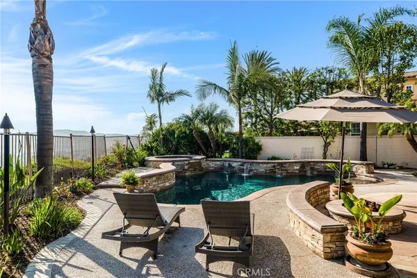 $2,549,000 | 18 Calle Anacapa, San Clemente, CA 92673