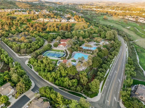 $2,549,000 | 18 Calle Anacapa, San Clemente, CA 92673
