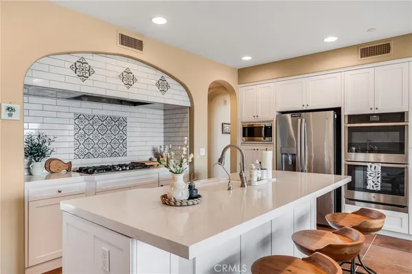 $2,549,000 | 18 Calle Anacapa, San Clemente, CA 92673