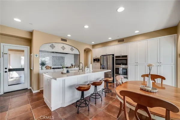 $2,549,000 | 18 Calle Anacapa, San Clemente, CA 92673