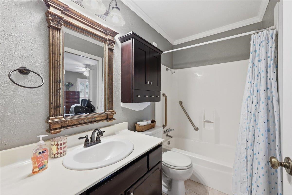 455 Georgetown Street Beaumont, TX 77707 - Photo 25 of 38