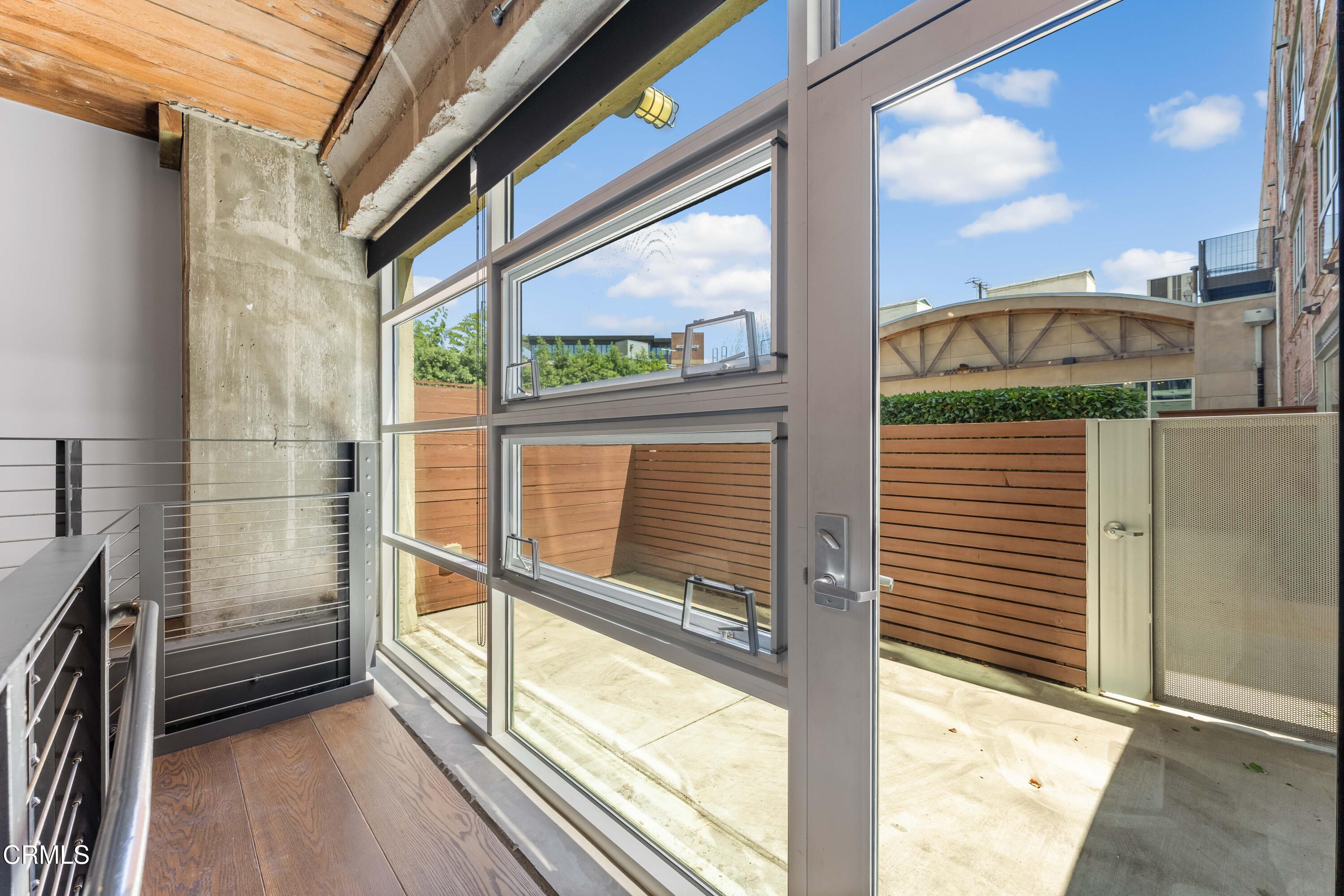 530 South Hewitt Street, Unit 130 Los Angeles, CA 90013 - Photo 22 of 53 Hewitt #130-38