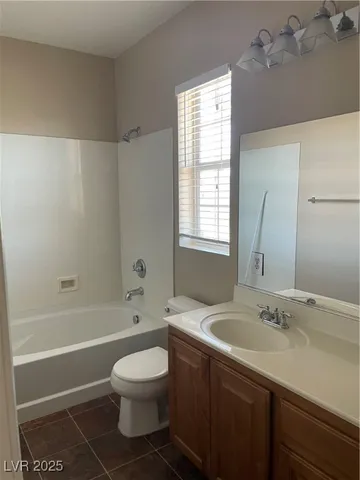 $1,940 | 9883 Mandrake Falls Street, Las Vegas, NV 89178