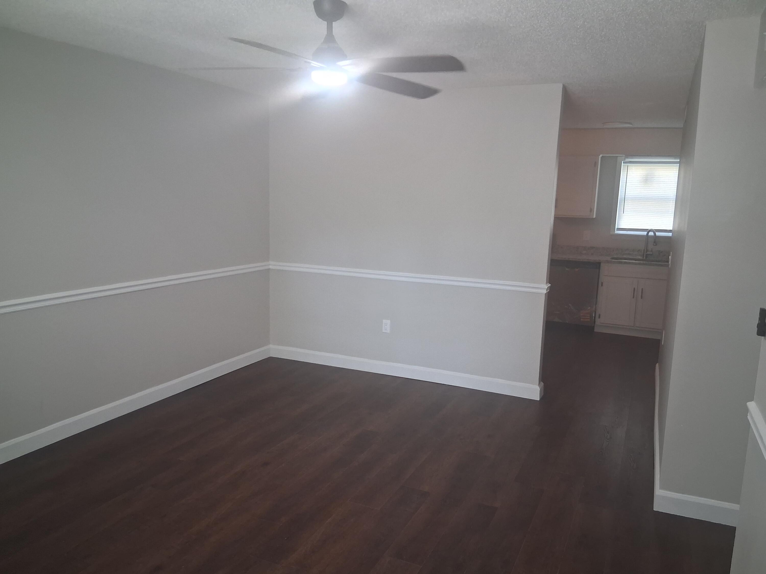 251 Rast Street, Unit H2 Sumter, SC 29150 - Photo 2 of 10