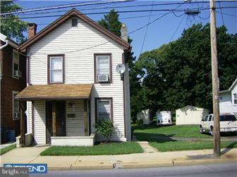135 South Hull Street Sinking Spring, PA 19608 - Photo 1 of 12 Exterior Front