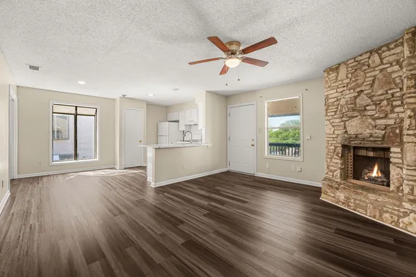 $995 | 608 Bracewood Circle, Unit D, San Marcos, TX 78666