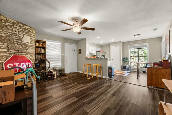 $995 | 608 Bracewood Circle, Unit D, San Marcos, TX 78666
