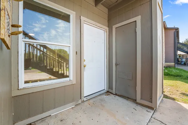 $995 | 608 Bracewood Circle, Unit D, San Marcos, TX 78666