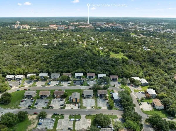 $995 | 608 Bracewood Circle, Unit D, San Marcos, TX 78666