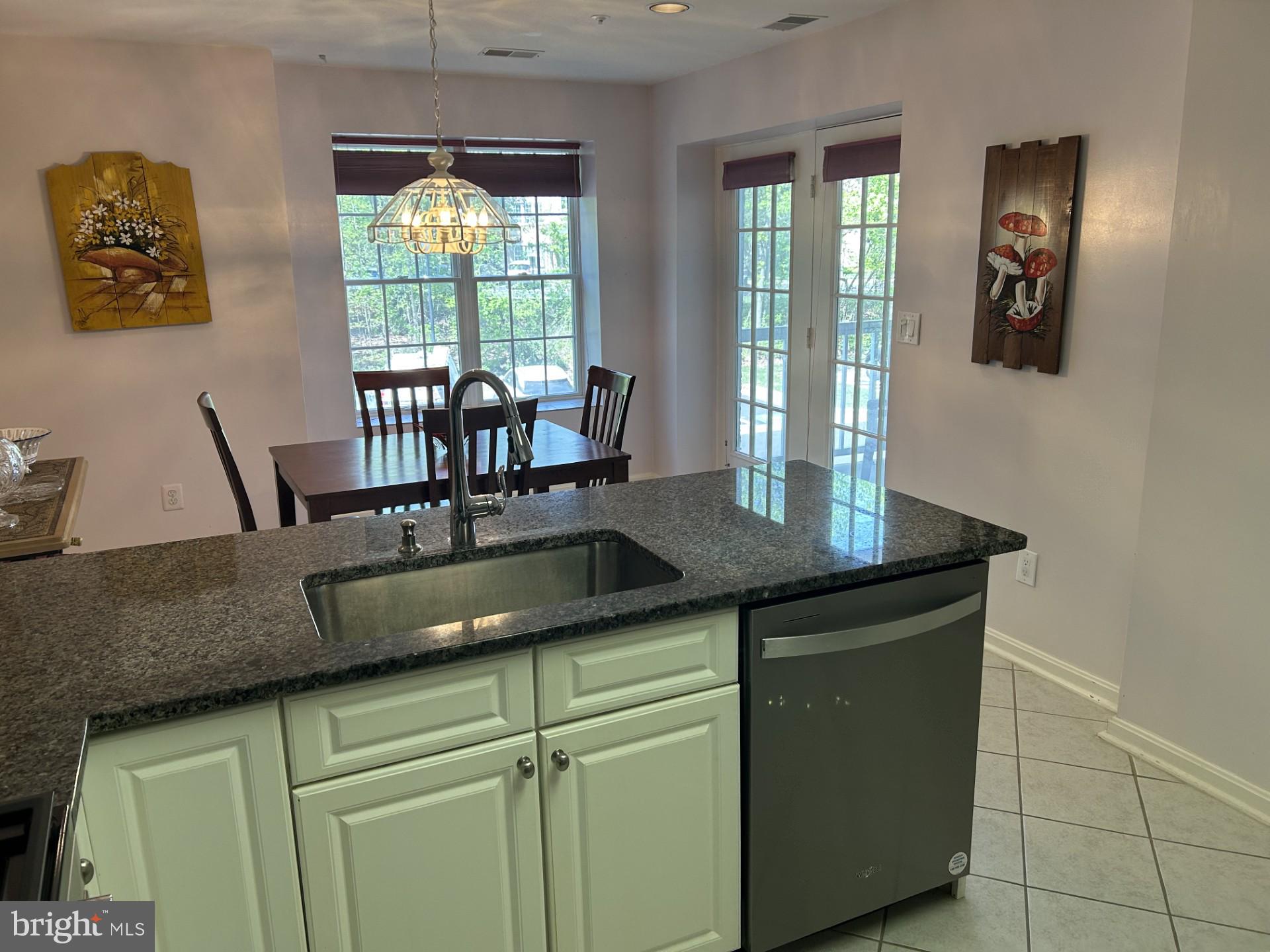 12320 Rosslare Ridge Road, Unit 208 Lutherville-Timonium, MD 21093 - Photo 4 of 18 Gallery Image 4