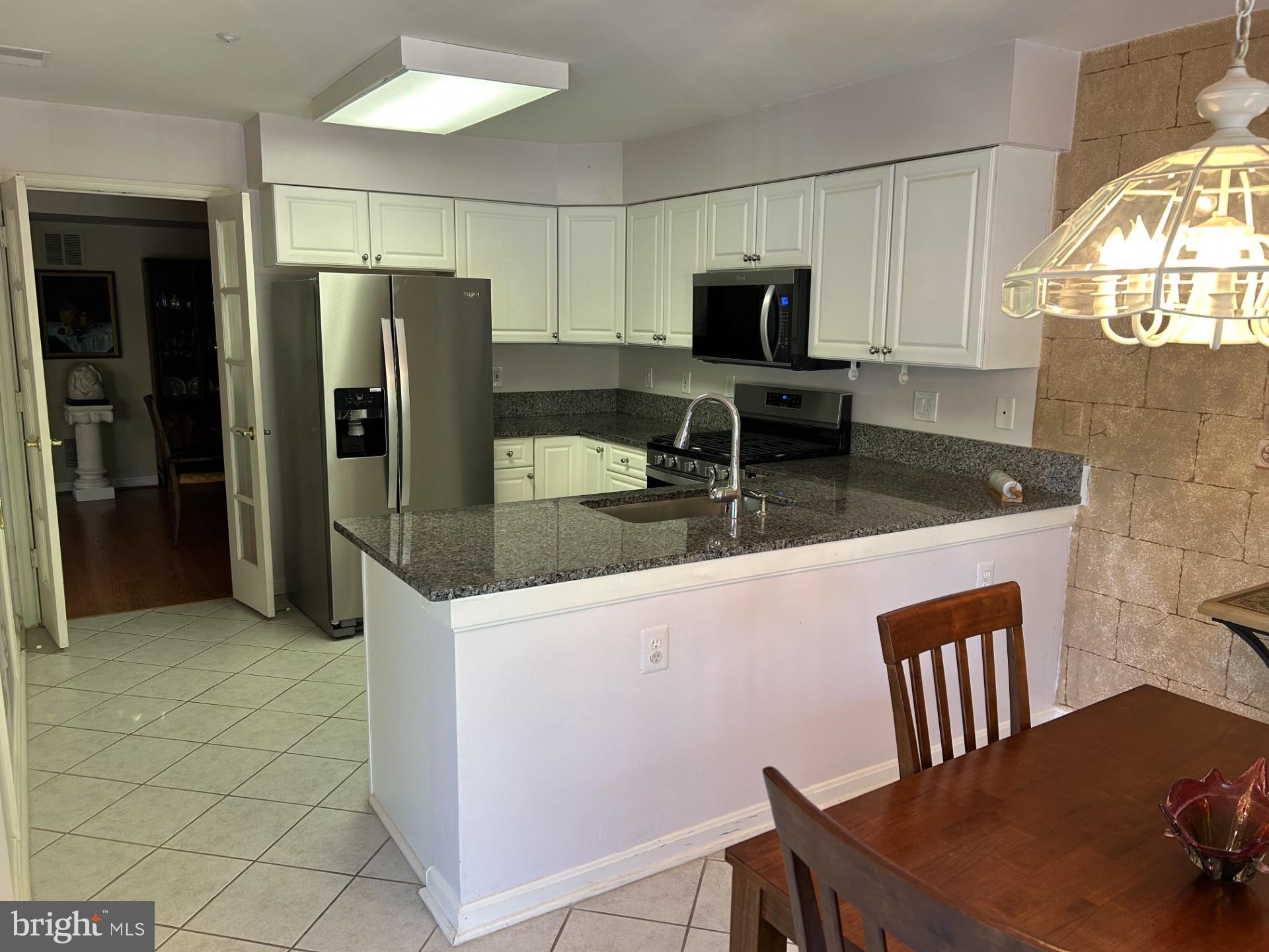 12320 Rosslare Ridge Road, Unit 208 Lutherville-Timonium, MD 21093 - Photo 9 of 18 Gallery Image 9
