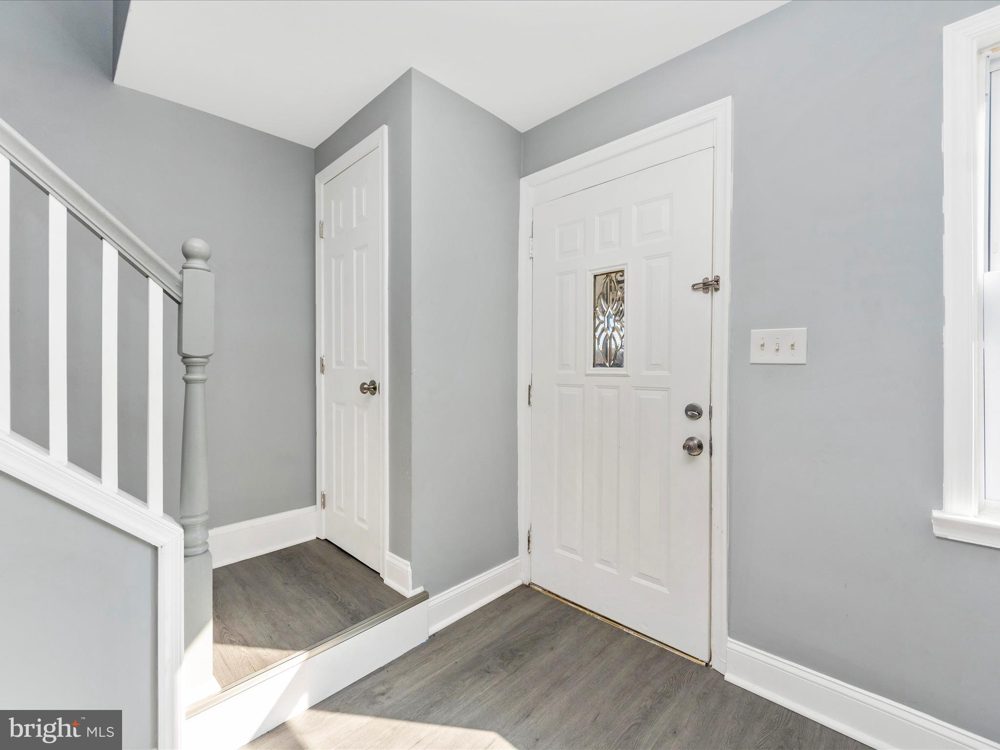 4006 Rexmere Road Baltimore, MD 21218 - Photo 3 of 49 Foyer
