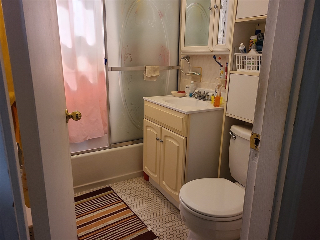 19 Firth Road Boston, MA 02131 - Photo 12 of 37 Gallery Image 12
