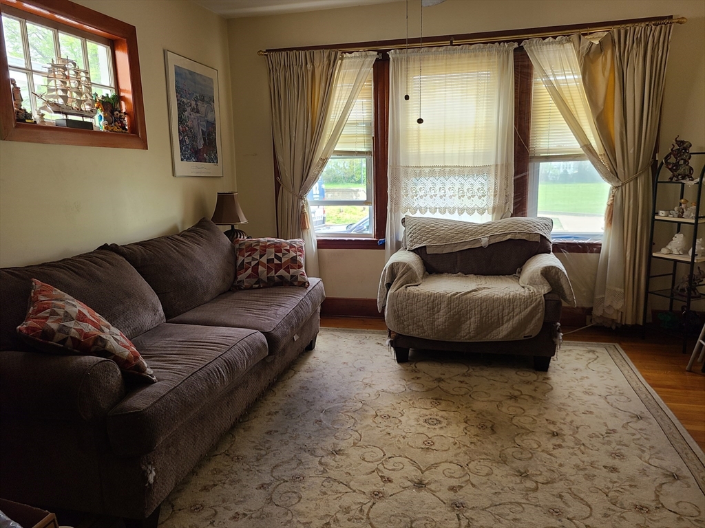 19 Firth Road Boston, MA 02131 - Photo 4 of 37 Gallery Image 4