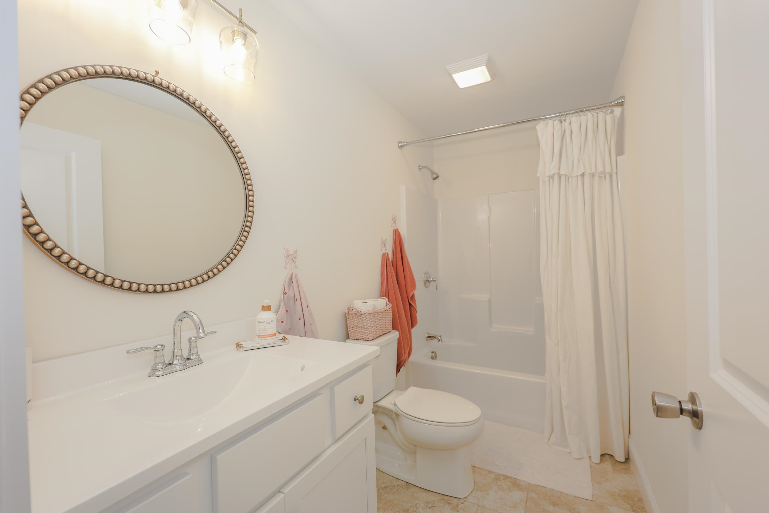 19 Biggs Avenue, Unit B Epping, NH 03042 - Photo 30 of 39