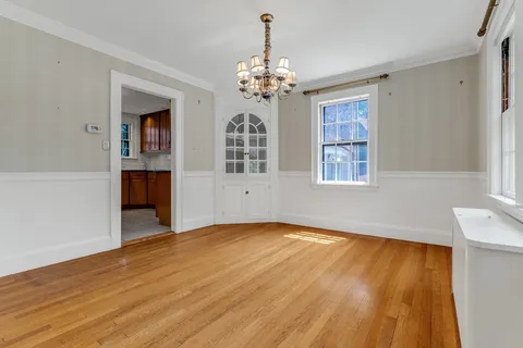 $1,300,000 | 3 Chesterford Terrace, Winchester, MA 01890