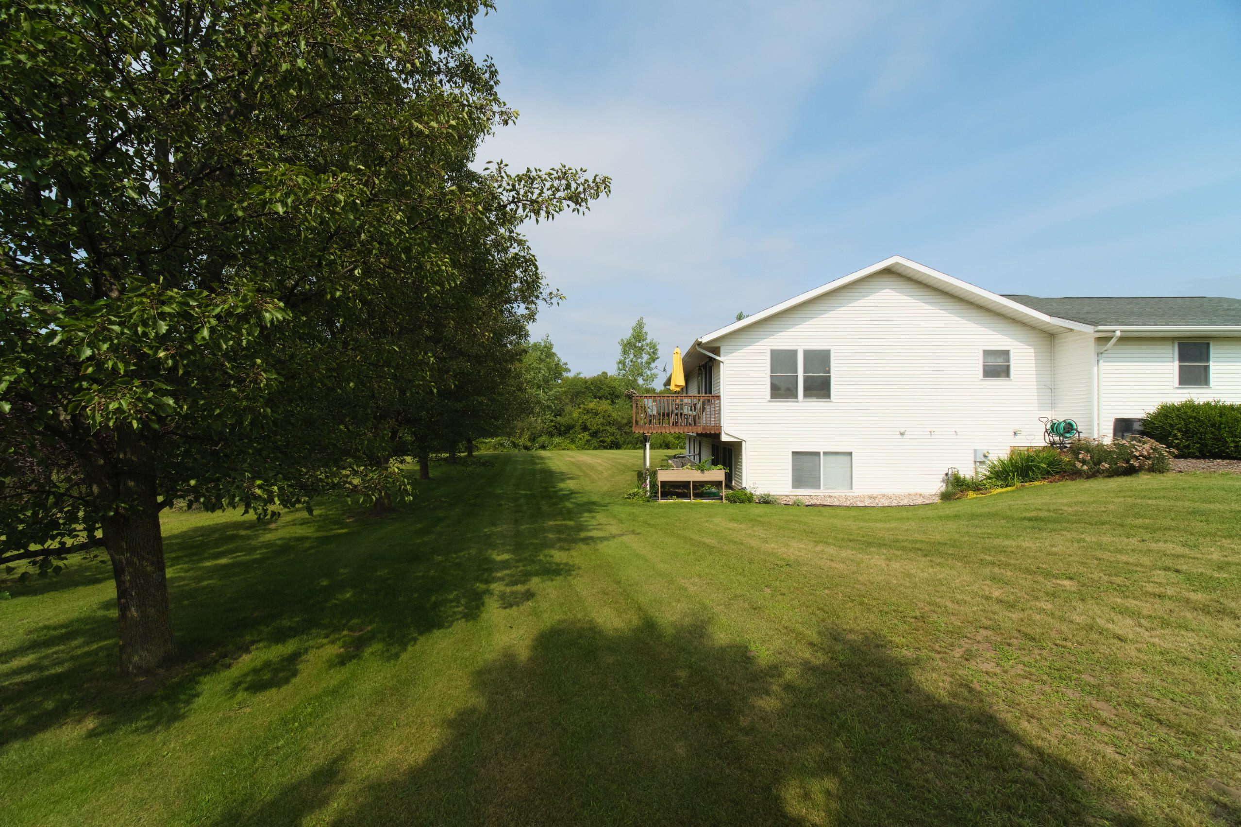 9418 Skeels Road Fremont, MI 49412 - Photo 22 of 59 Side of Home